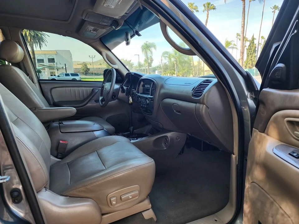 2003 Toyota Sequoia 1st Gen - Image 11 of 13