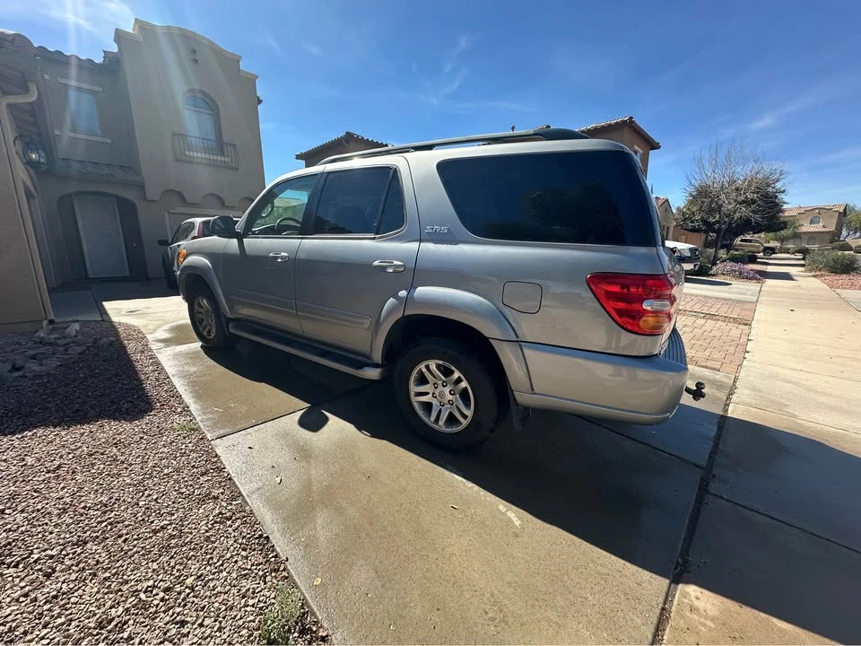 2003 Toyota Sequoia 1st Gen - Image 4 of 8