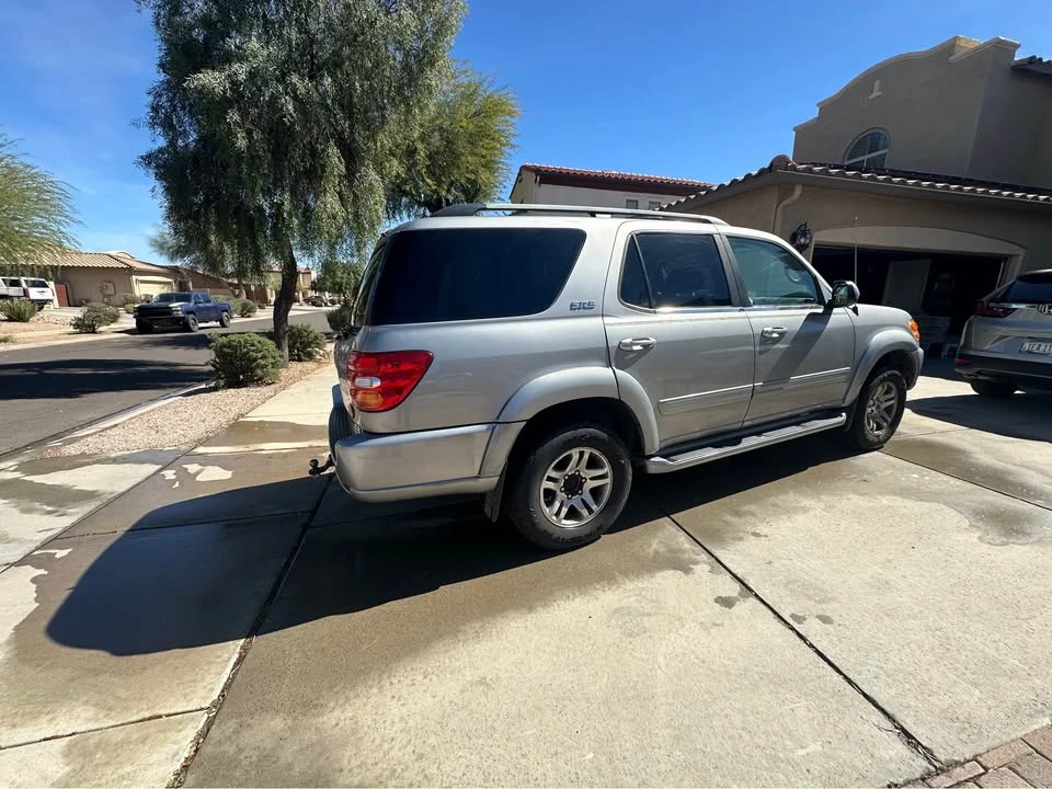 2003 Toyota Sequoia 1st Gen - Image 3 of 8