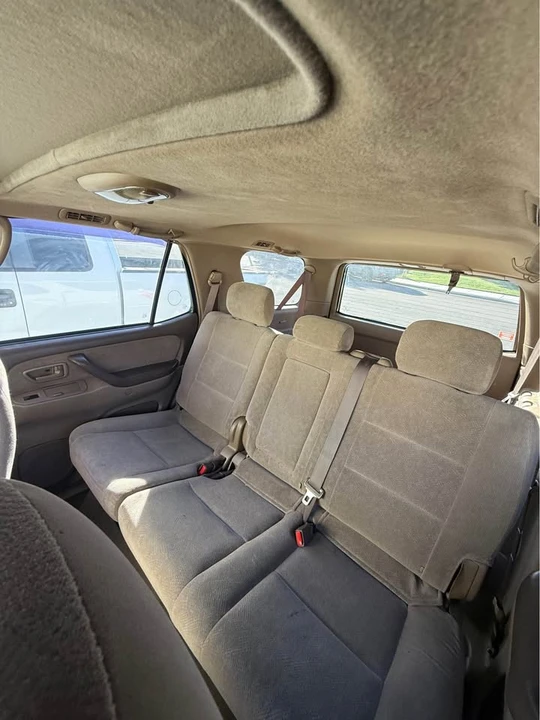 2003 Toyota Sequoia 1st Gen - Image 5 of 9