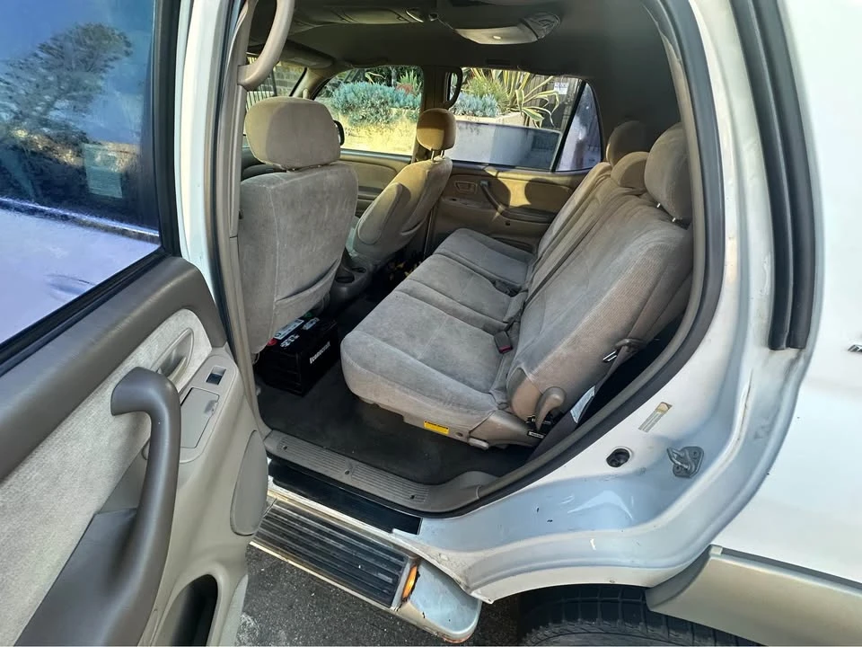 2003 Toyota Sequoia 1st Gen - Image 11 of 16
