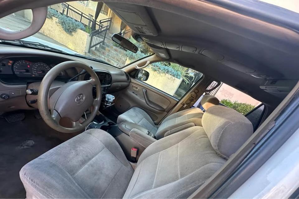 2003 Toyota Sequoia 1st Gen - Image 12 of 16