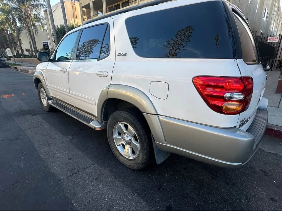 2003 Toyota Sequoia 1st Gen - Image 3 of 16