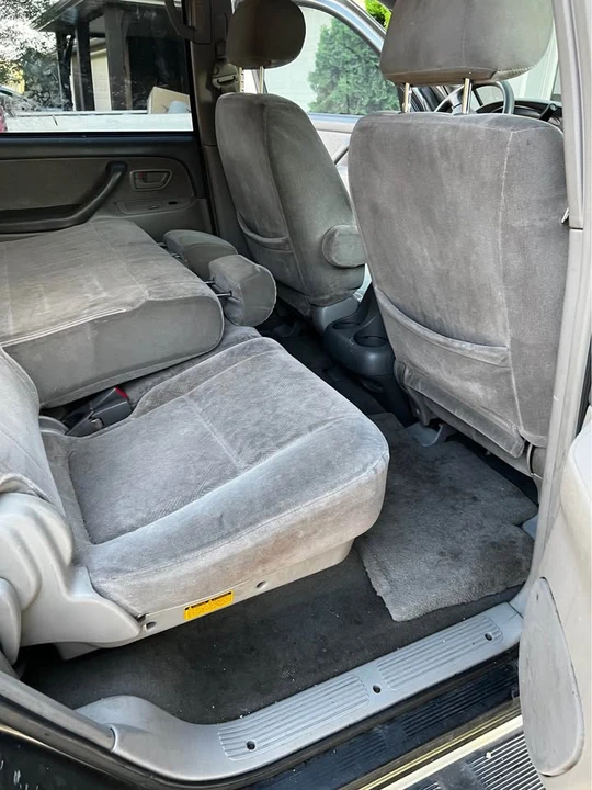 2003 Toyota Sequoia 1st Gen - Image 17 of 19