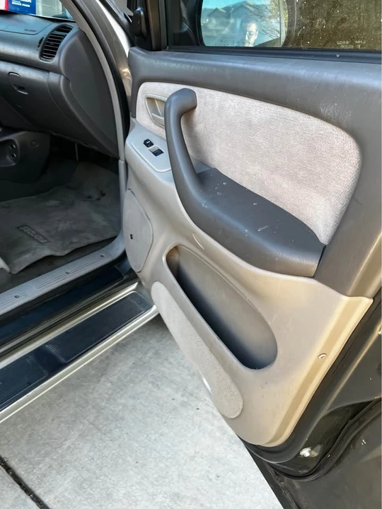 2003 Toyota Sequoia 1st Gen - Image 16 of 19