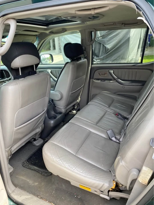 2003 Toyota Sequoia 1st Gen - Image 6 of 10