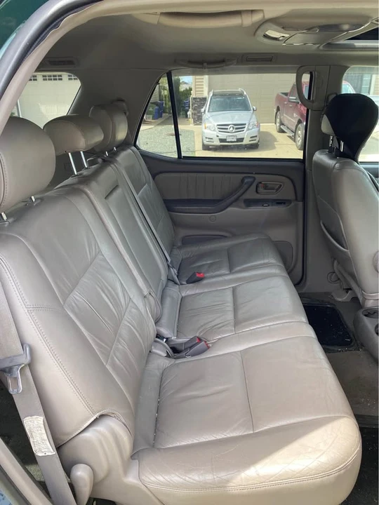 2003 Toyota Sequoia 1st Gen - Image 7 of 10
