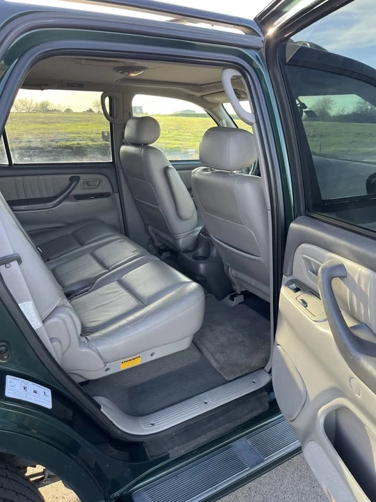 2003 Toyota Sequoia 1st Gen - Image 8 of 12