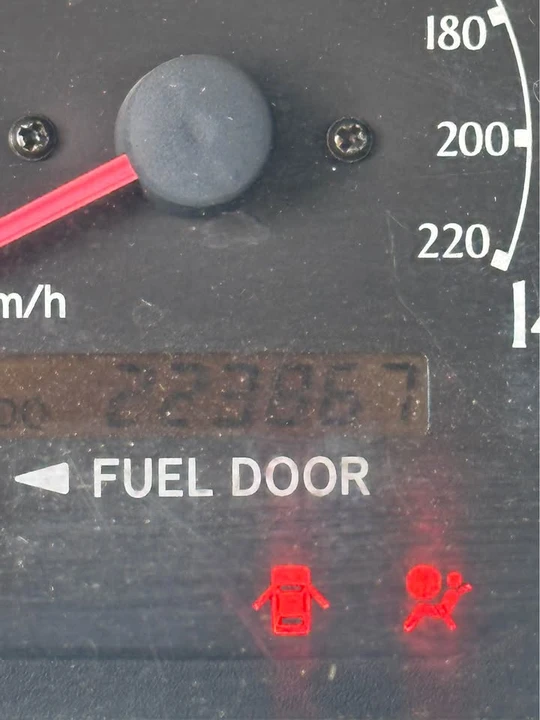 2003 Toyota Solara 1st Gen - Image 8 of 9
