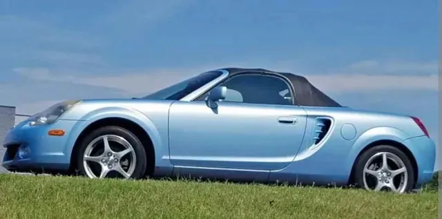 2003 Toyota MR2 Spyder