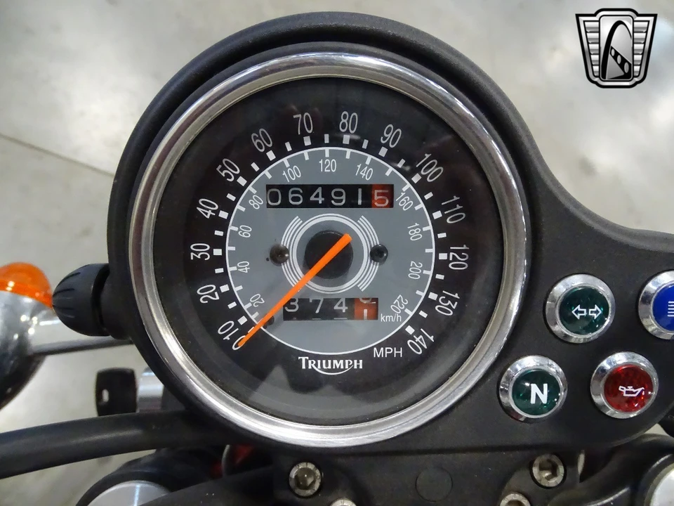 2003 Triumph New Bonneville - Image 8 of 12