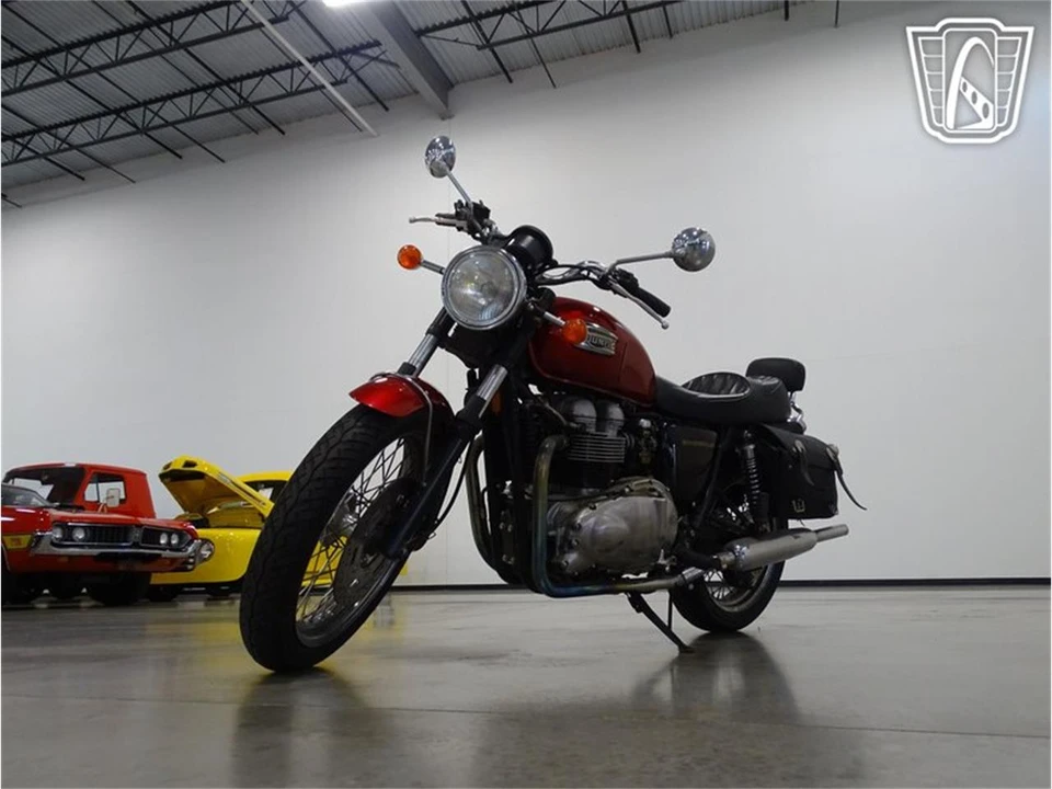 2003 Triumph New Bonneville - Image 7 of 31