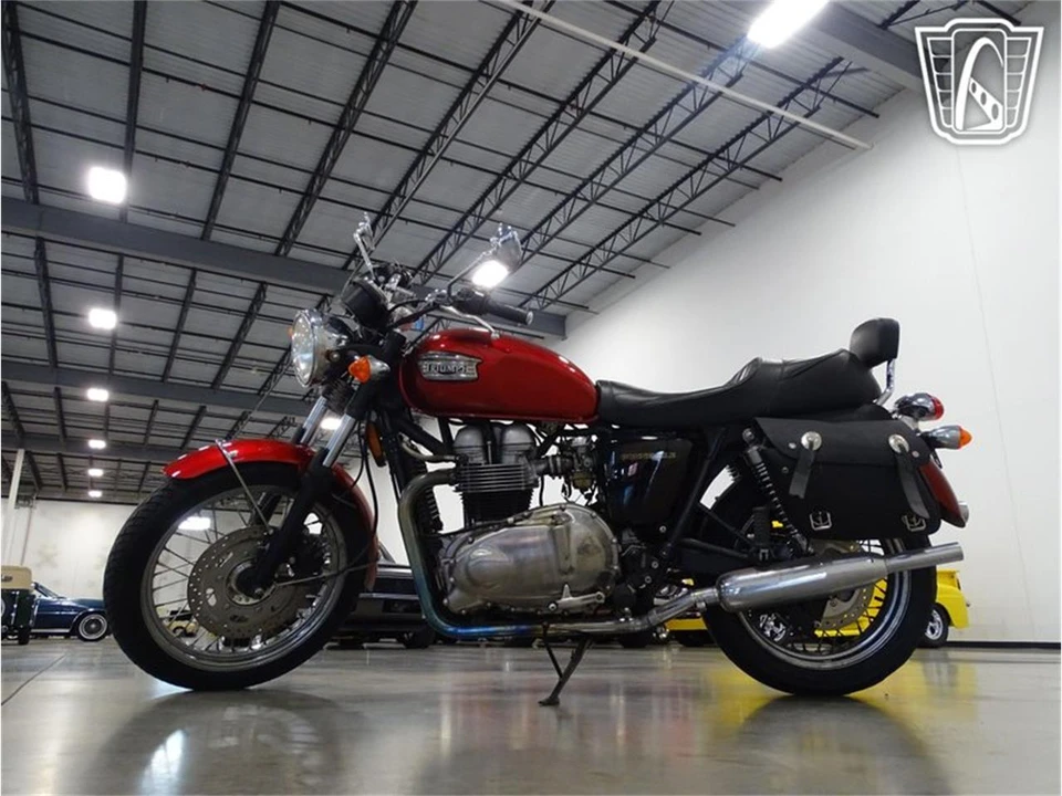 2003 Triumph New Bonneville - Image 10 of 31