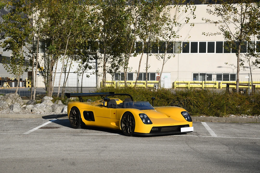2003 Ultima - Image 11 of 31