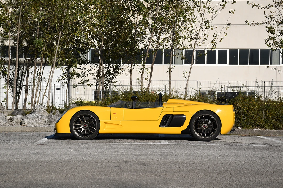 2003 Ultima - Image 16 of 31