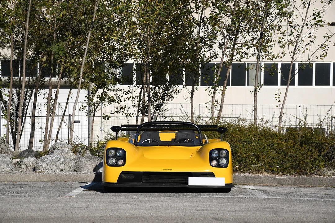 2003 Ultima - Image 2 of 31