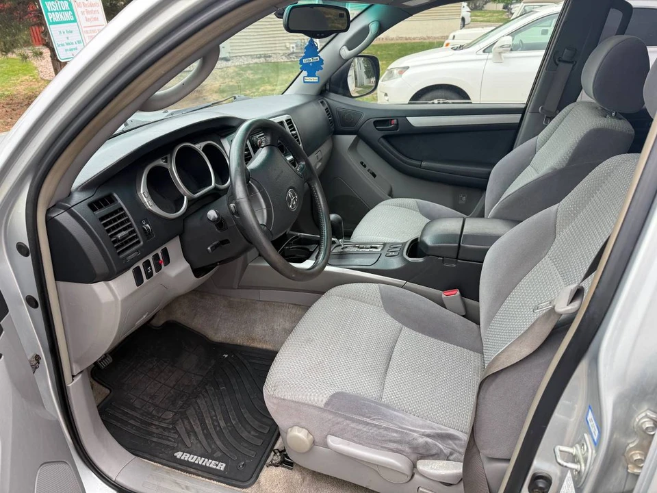 2003 Toyota 4Runner 4th Gen - Image 7 of 10