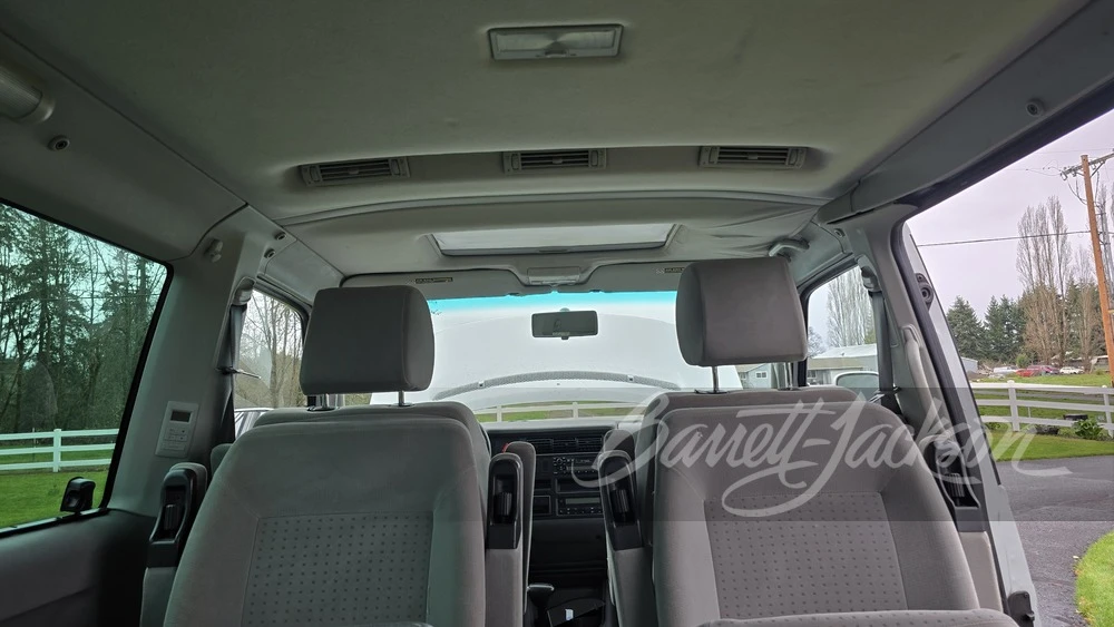 2003 Volkswagen EuroVan - Image 11 of 15