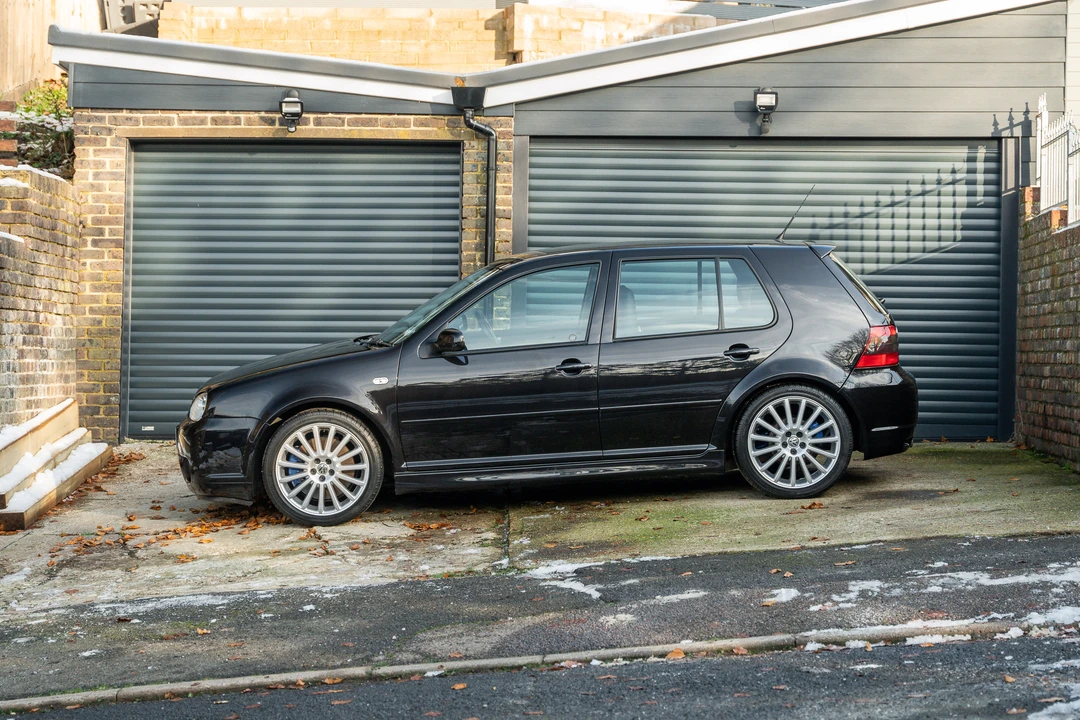 2003 Volkswagen R32 Mk4 - Image 5 of 31