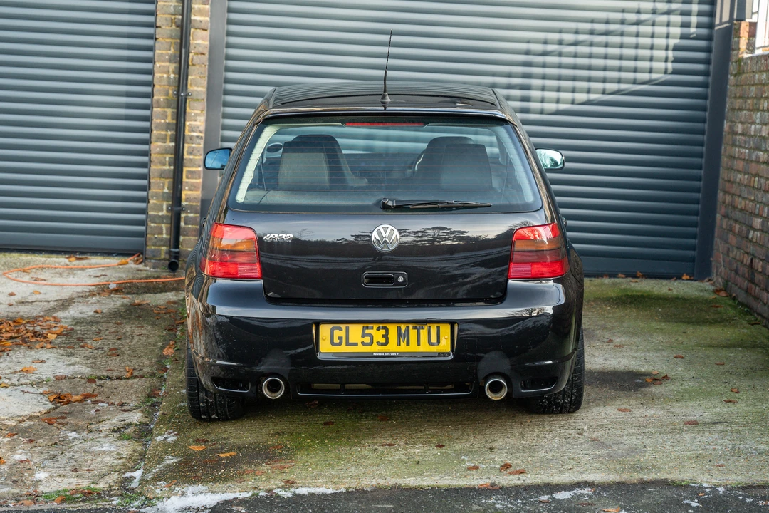 2003 Volkswagen R32 Mk4 - Image 15 of 31