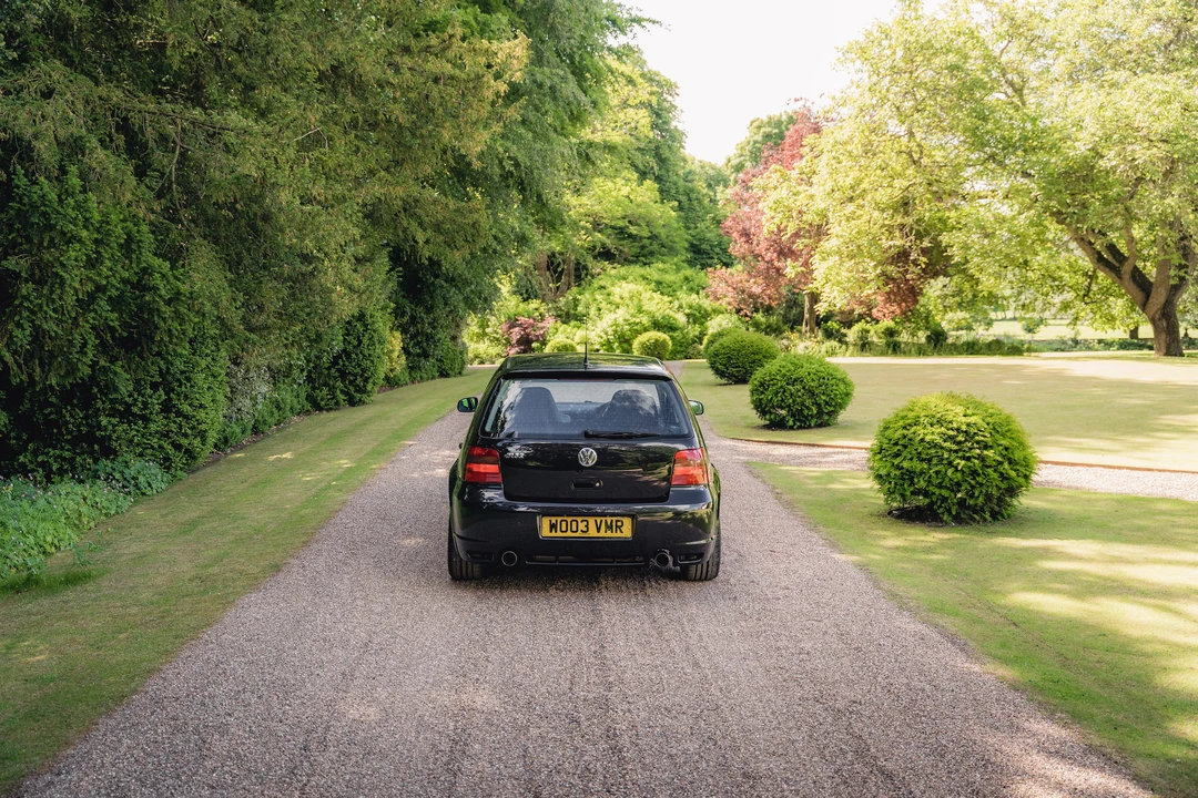 2003 Volkswagen R32 Mk4 - Image 14 of 31