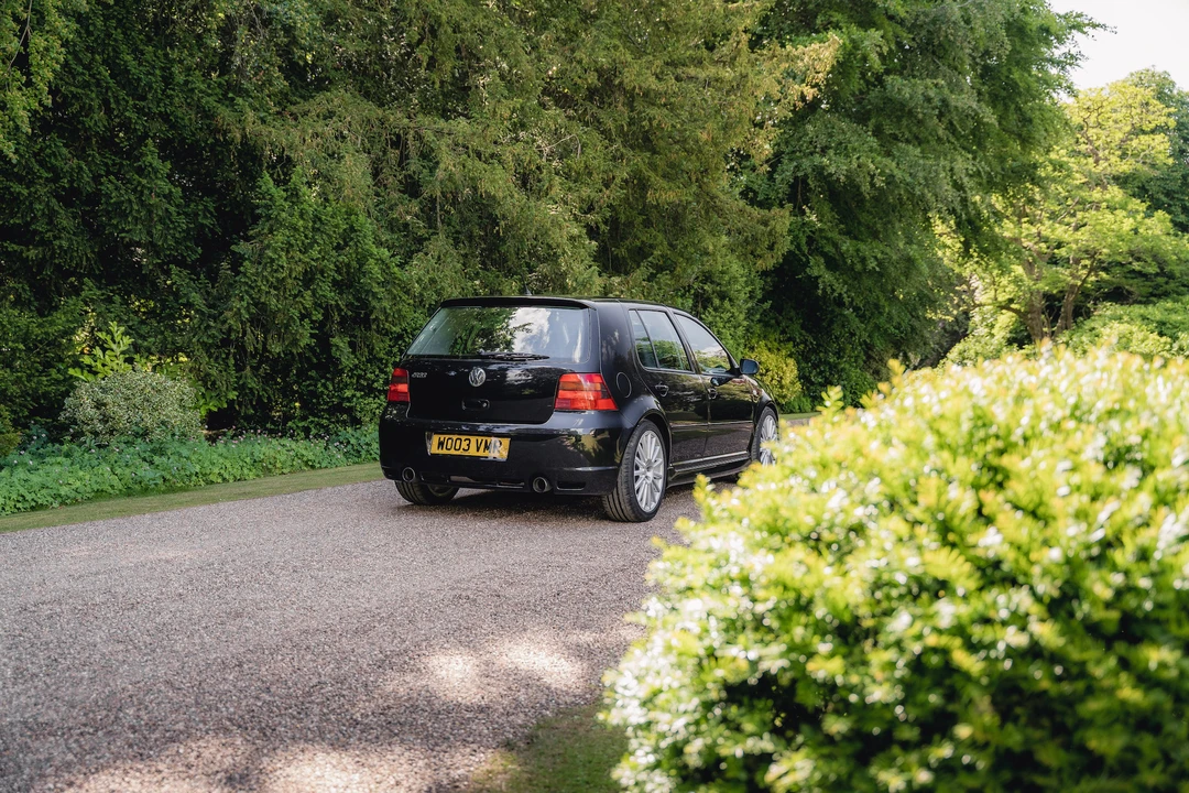2003 Volkswagen R32 Mk4 - Image 15 of 31
