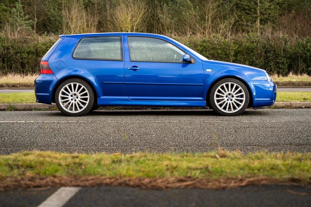 2003 Volkswagen R32 Mk4 - Image 11 of 31