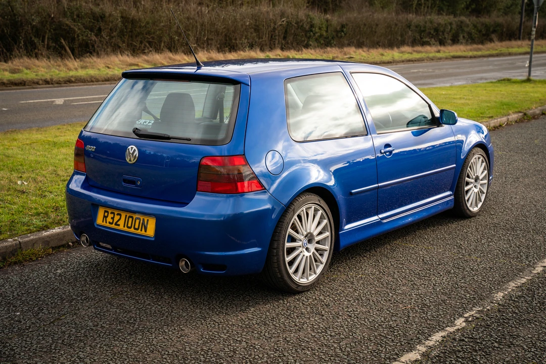 2003 Volkswagen R32 Mk4 - Image 14 of 31