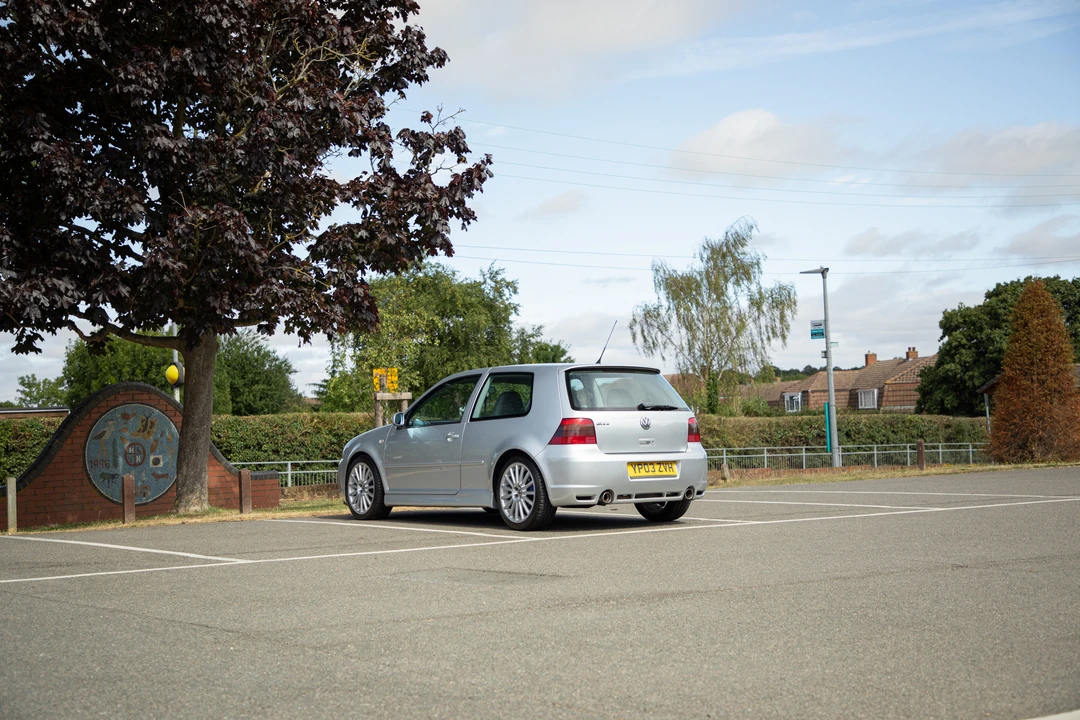 2003 Volkswagen R32 Mk4 - Image 14 of 31