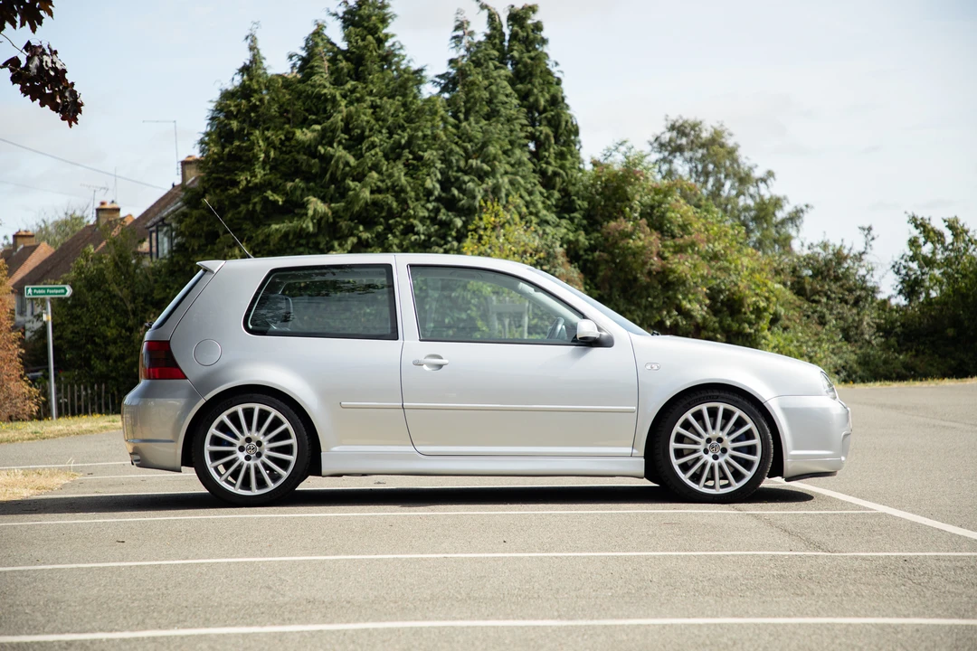 2003 Volkswagen R32 Mk4 - Image 17 of 31