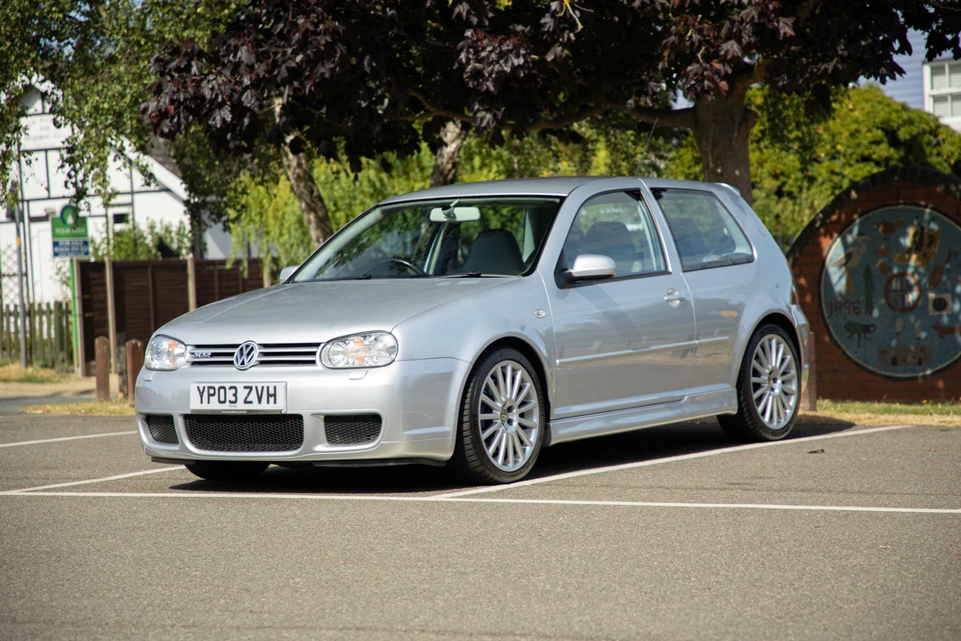 2003 Volkswagen R32 Mk4 - Image 4 of 31