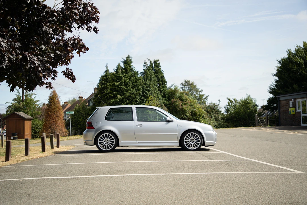 2003 Volkswagen R32 Mk4 - Image 9 of 31
