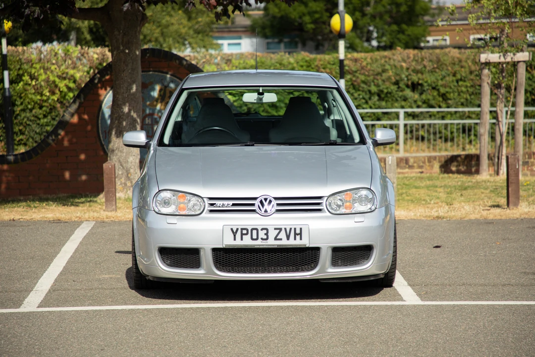2003 Volkswagen R32 Mk4 - Image 3 of 31