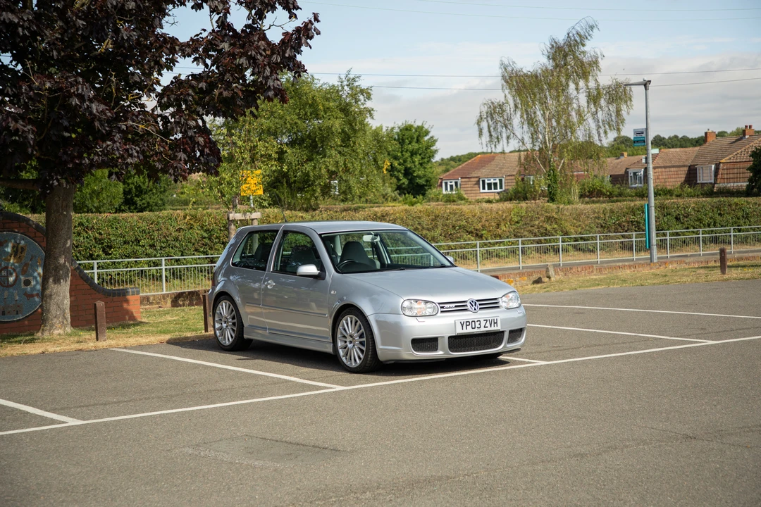 2003 Volkswagen R32 Mk4 - Image 10 of 31