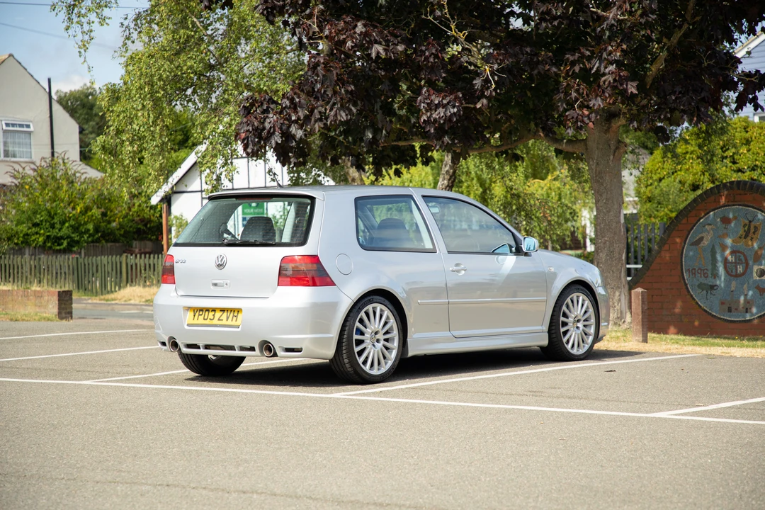 2003 Volkswagen R32 Mk4 - Image 8 of 31