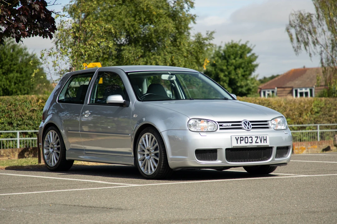 2003 Volkswagen R32 Mk4 - Image 2 of 31