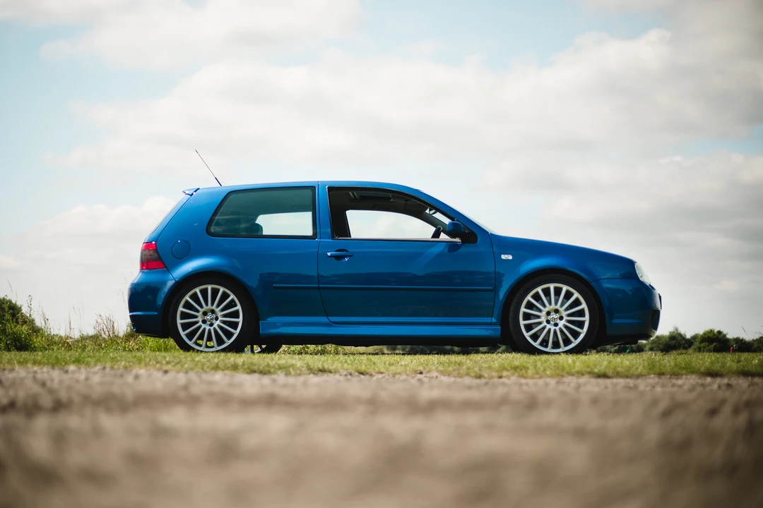 2003 Volkswagen R32 Mk4 - Image 15 of 31