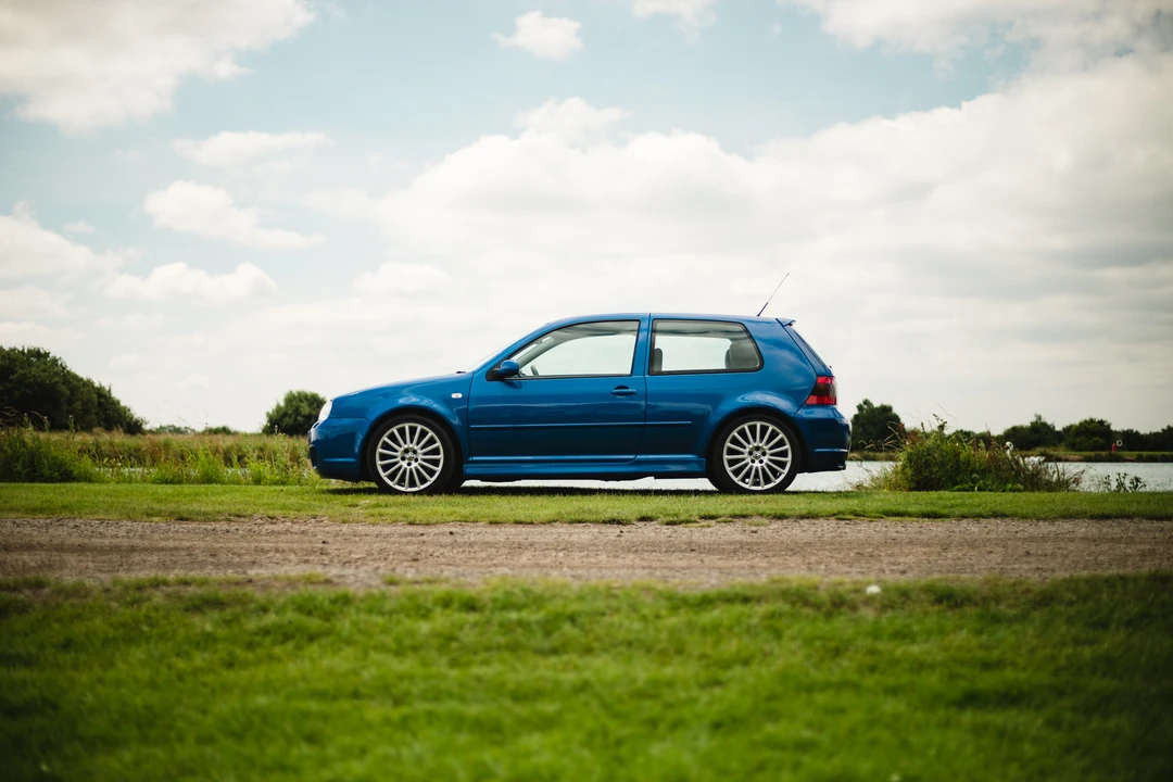 2003 Volkswagen R32 Mk4 - Image 12 of 31