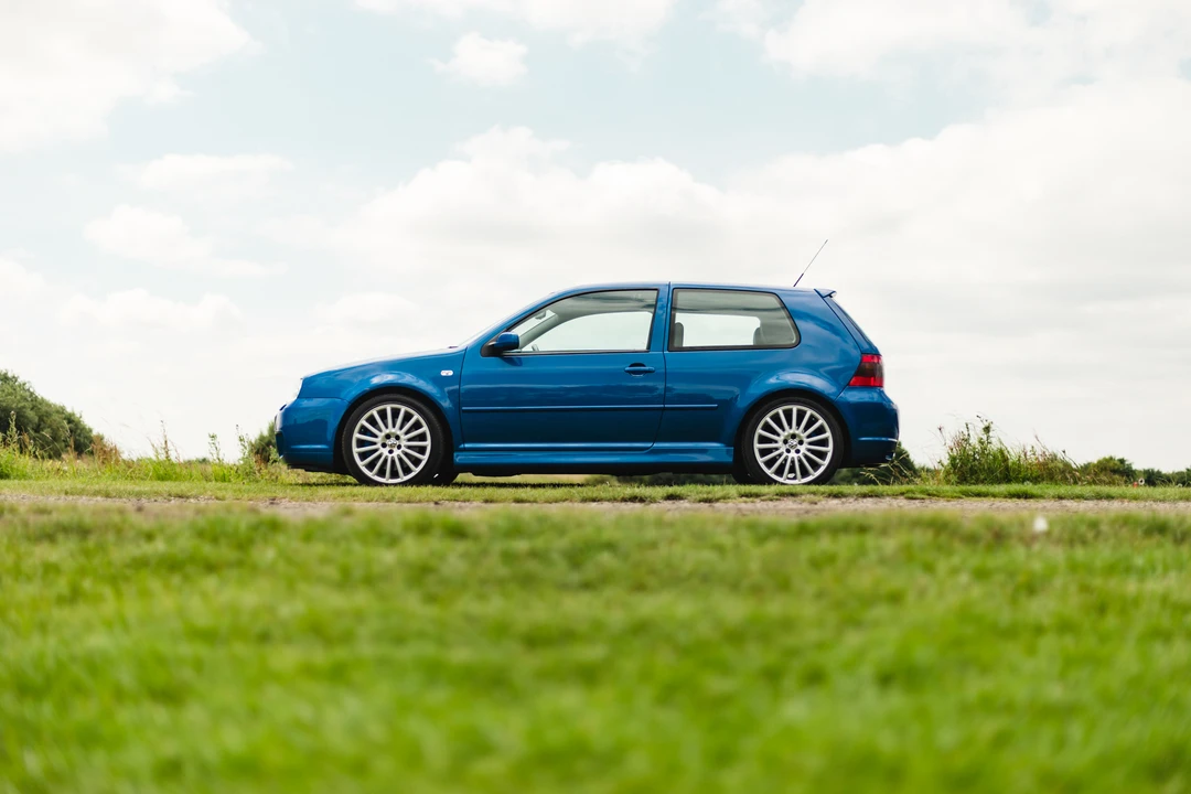 2003 Volkswagen R32 Mk4 - Image 6 of 31
