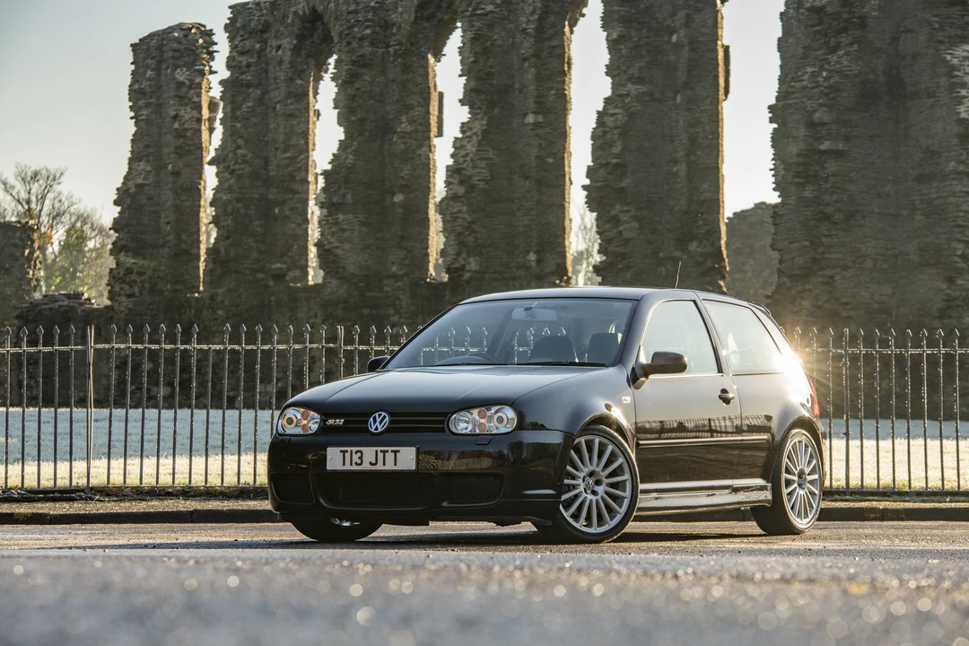 2003 Volkswagen R32 Mk4 - Image 4 of 31