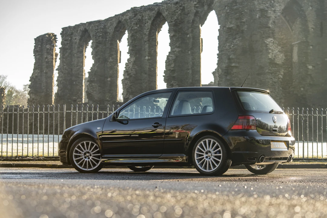 2003 Volkswagen R32 Mk4 - Image 27 of 31