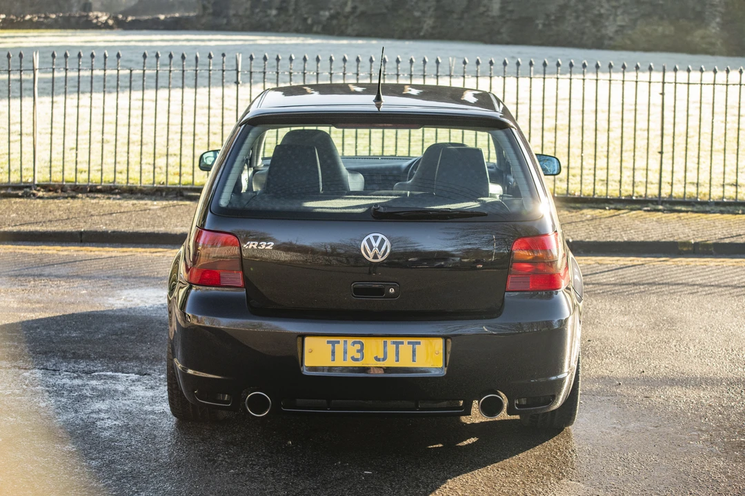 2003 Volkswagen R32 Mk4 - Image 22 of 31