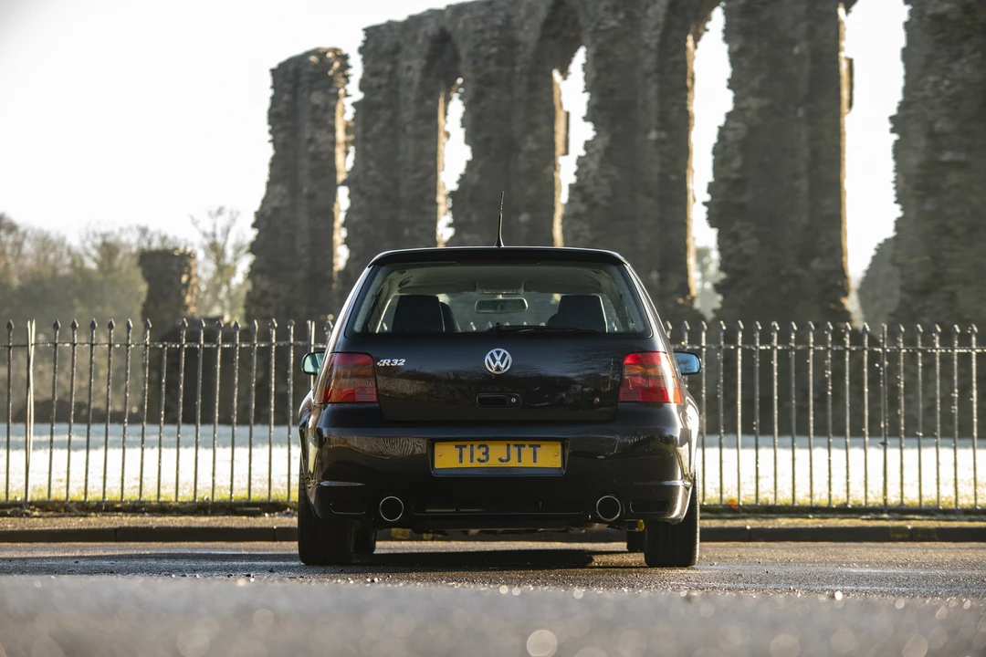 2003 Volkswagen R32 Mk4 - Image 23 of 31