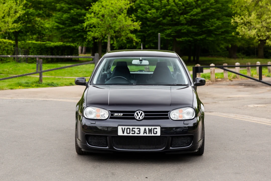2003 Volkswagen R32 Mk4 - Image 3 of 31
