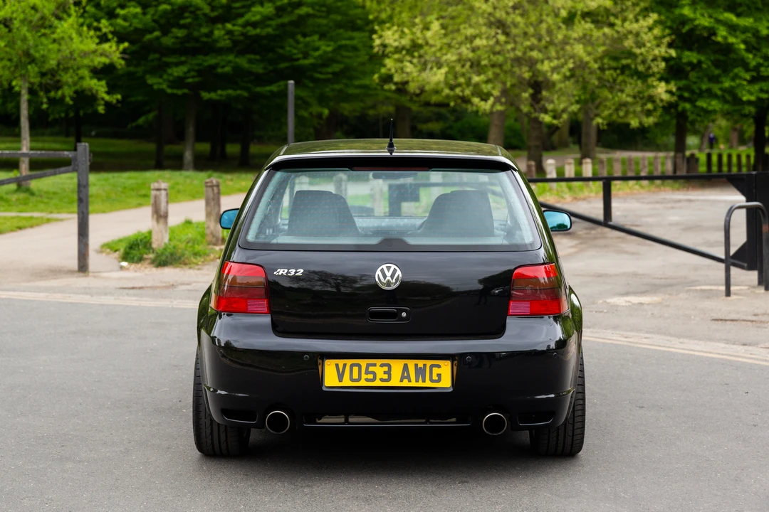 2003 Volkswagen R32 Mk4 - Image 12 of 31