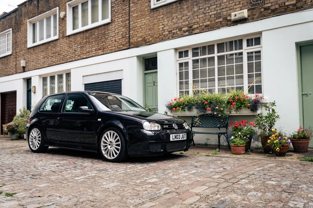 2003 Volkswagen R32 Mk4 - Image 4 of 31