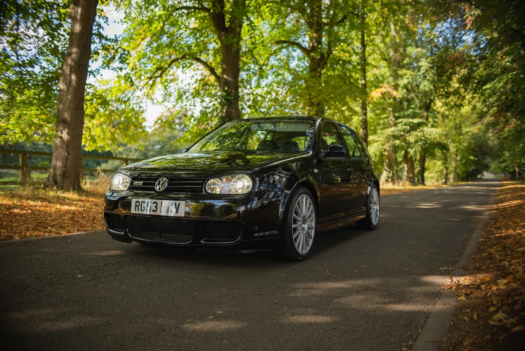 2003 Volkswagen R32 Mk4 - Image 10 of 31