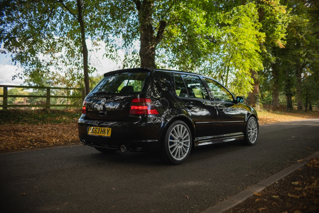 2003 Volkswagen R32 Mk4 - Image 6 of 31