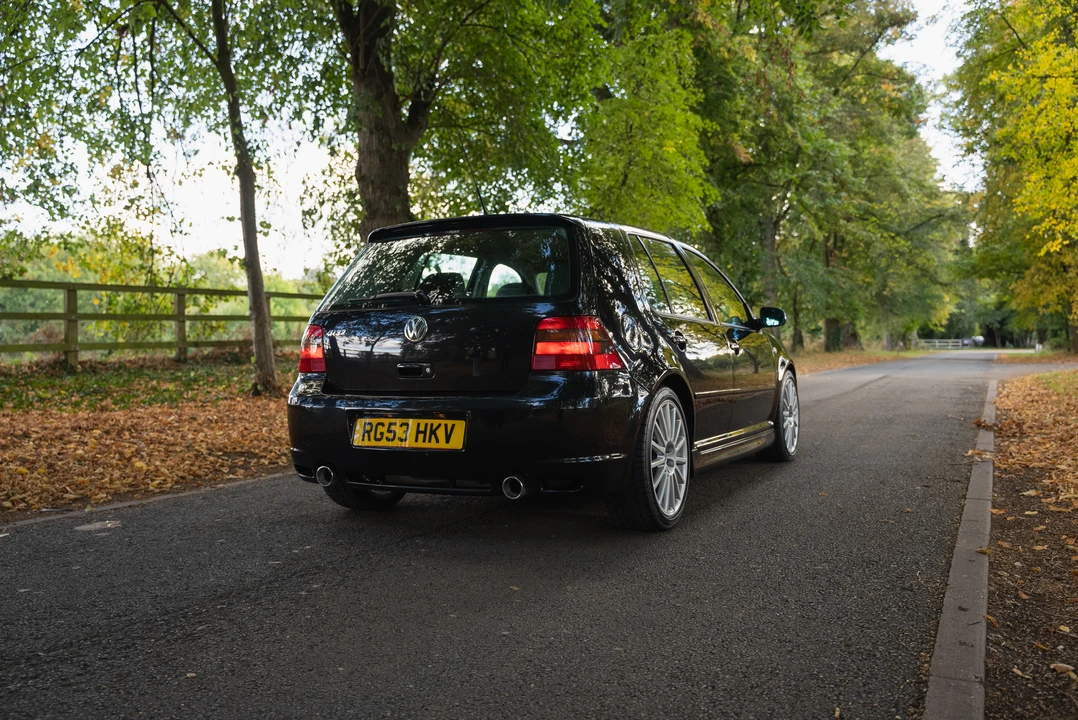 2003 Volkswagen R32 Mk4 - Image 14 of 31