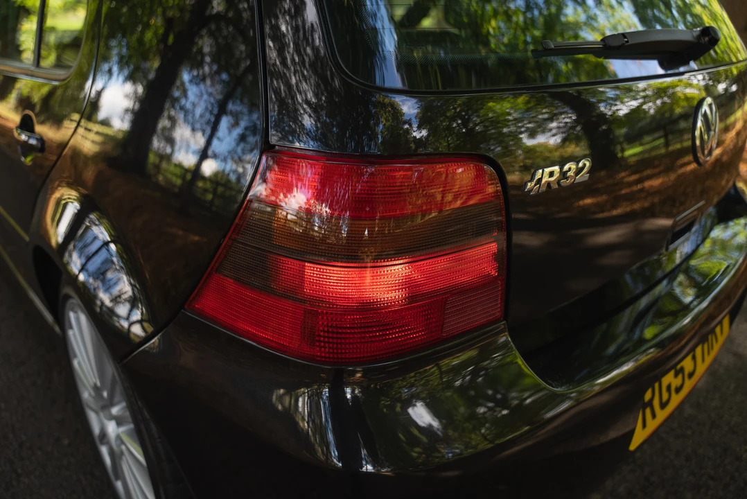2003 Volkswagen R32 Mk4 - Image 30 of 31